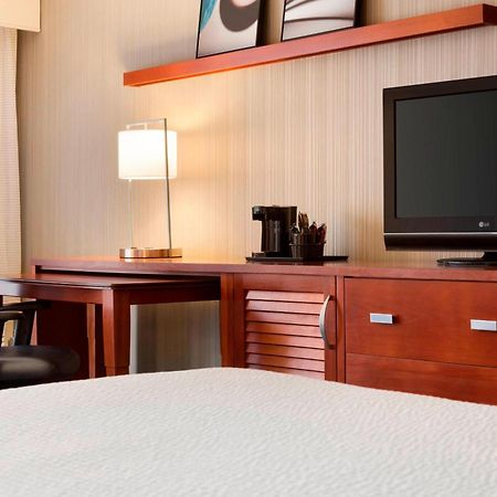 Hotel Courtyard By Marriott Champaign Zewnętrze zdjęcie