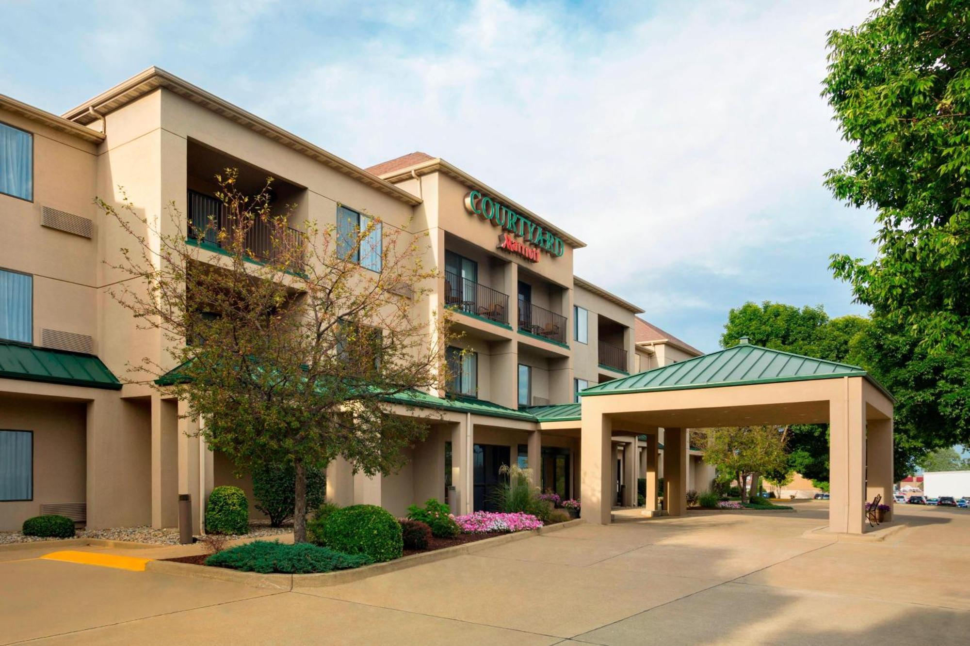 Hotel Courtyard By Marriott Champaign Zewnętrze zdjęcie