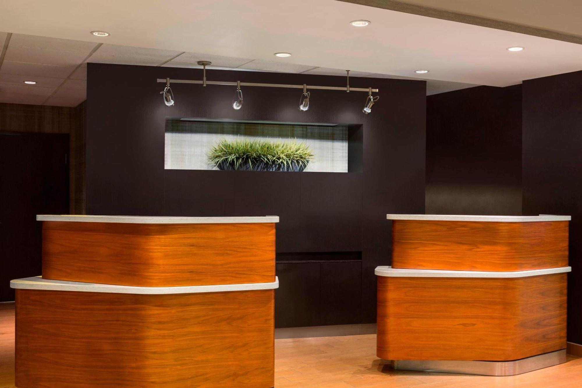 Hotel Courtyard By Marriott Champaign Zewnętrze zdjęcie